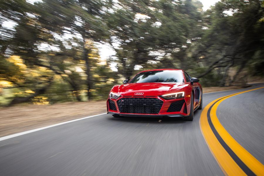  Audi R8 V10 Performance 2019 года  (NA) (фото 36 из 62)